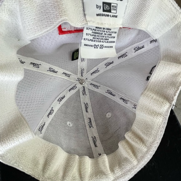 Titleist Footjoy ProV1 stretch fit hat - Picture 6 of 6